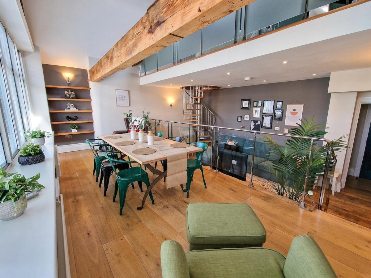 Luxury Piccadilly Duplex Flat By City Superhost Manchester Buitenkant foto