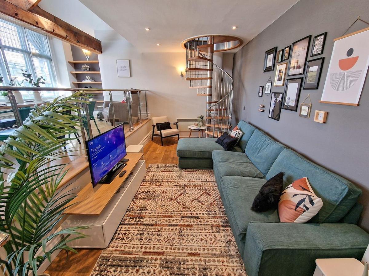 Luxury Piccadilly Duplex Flat By City Superhost Manchester Buitenkant foto